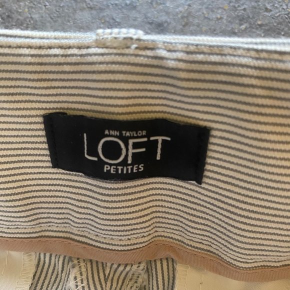Ann Taylor Loft Marissa Cropped Petite pant; size 2; light gray and white stripe - Picture 7 of 9